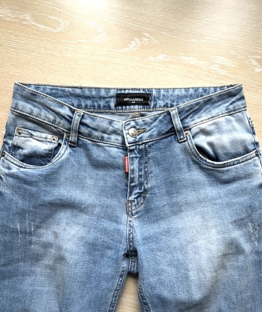 Spodnie jeansowe proste jeansy Dsquared2 zgrabne pasowane