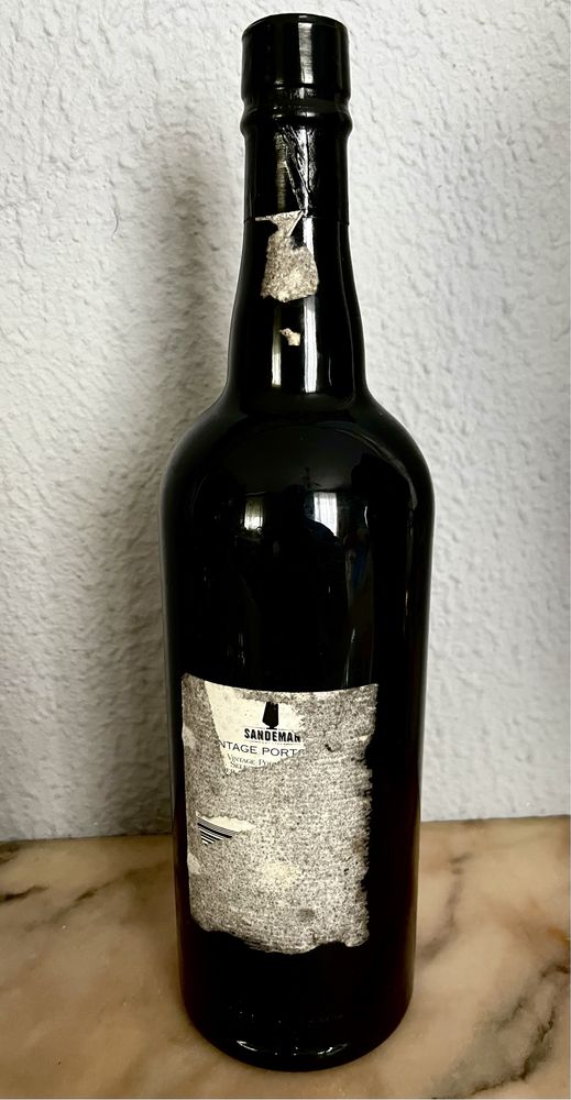 Vendo garrafa vintage 2003