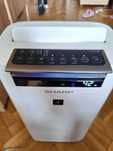 Oczyszczacz powietrza Sharp model KC-G40EU