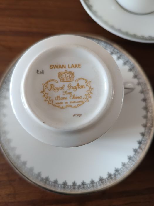 Royal Grafton Swan Lake Conjunto café branco e prata