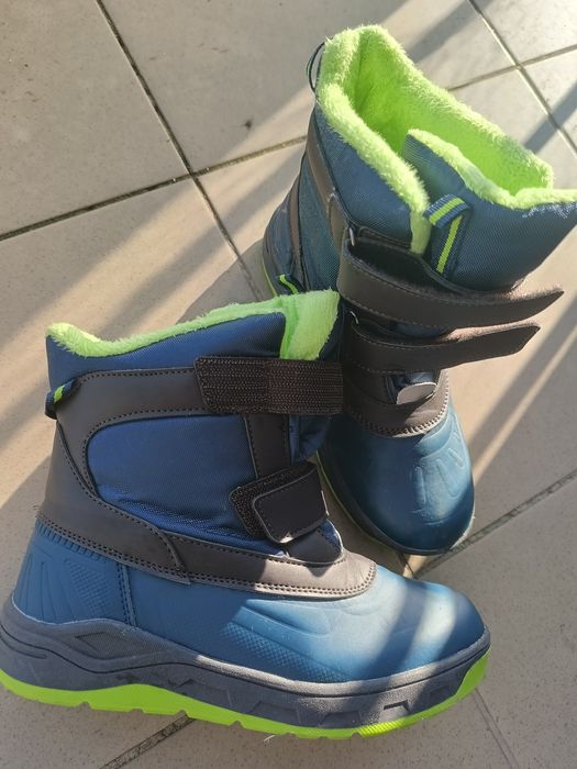 Buty zimowe nowe 34