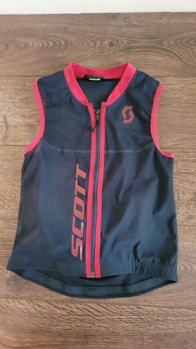 Захист для спини Scott.