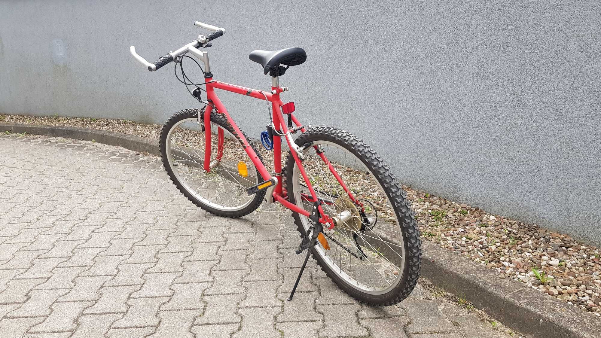 Efektowny czerwony rower Scorpio, koła Kenda 26 cali, Gdańsk