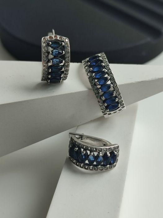 Серебряный комплект с сапфирами 8,2г