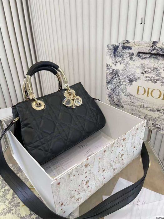 Torebka damska elegancka 540-10