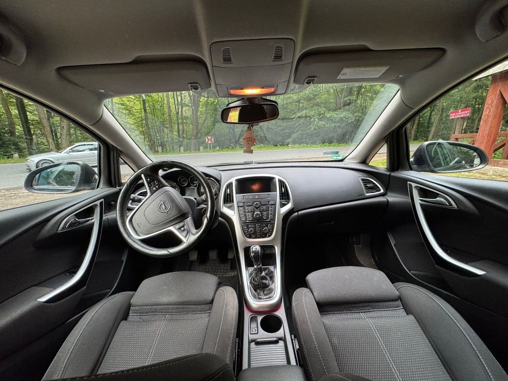 Sprzedam Opel astra J