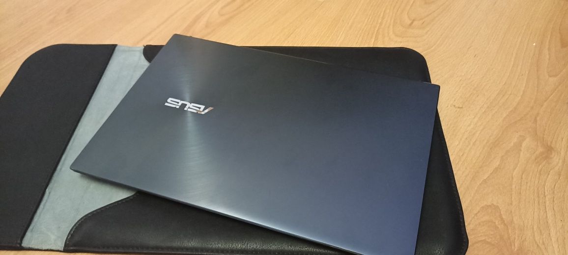 Ноутбук Asus Zenbook 13 Oled