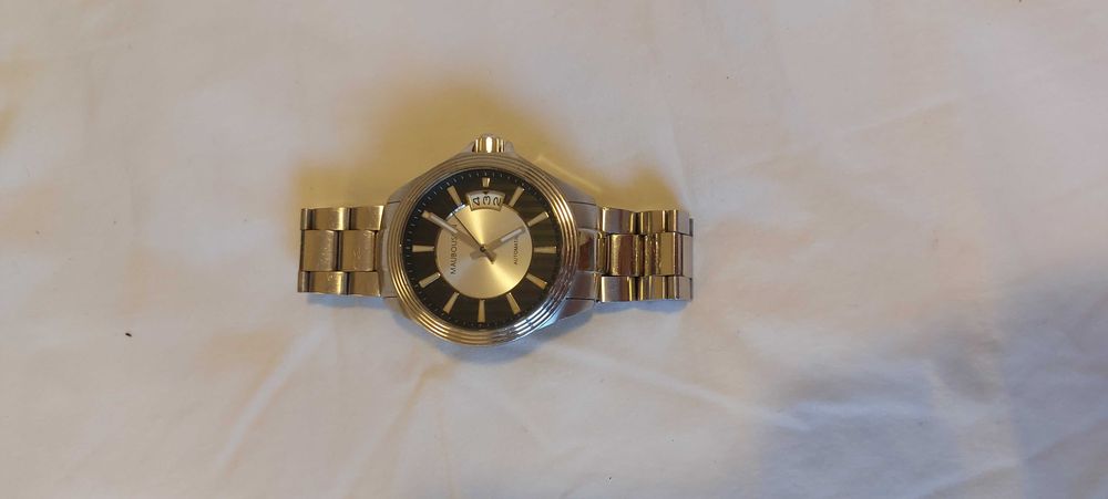 Relogio de luxo Mauboussin