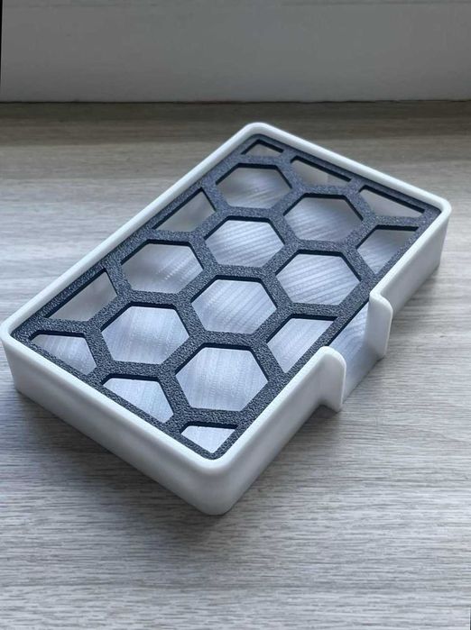mydelniczka ze spływem 3D – wzór plastra miodu, PETG