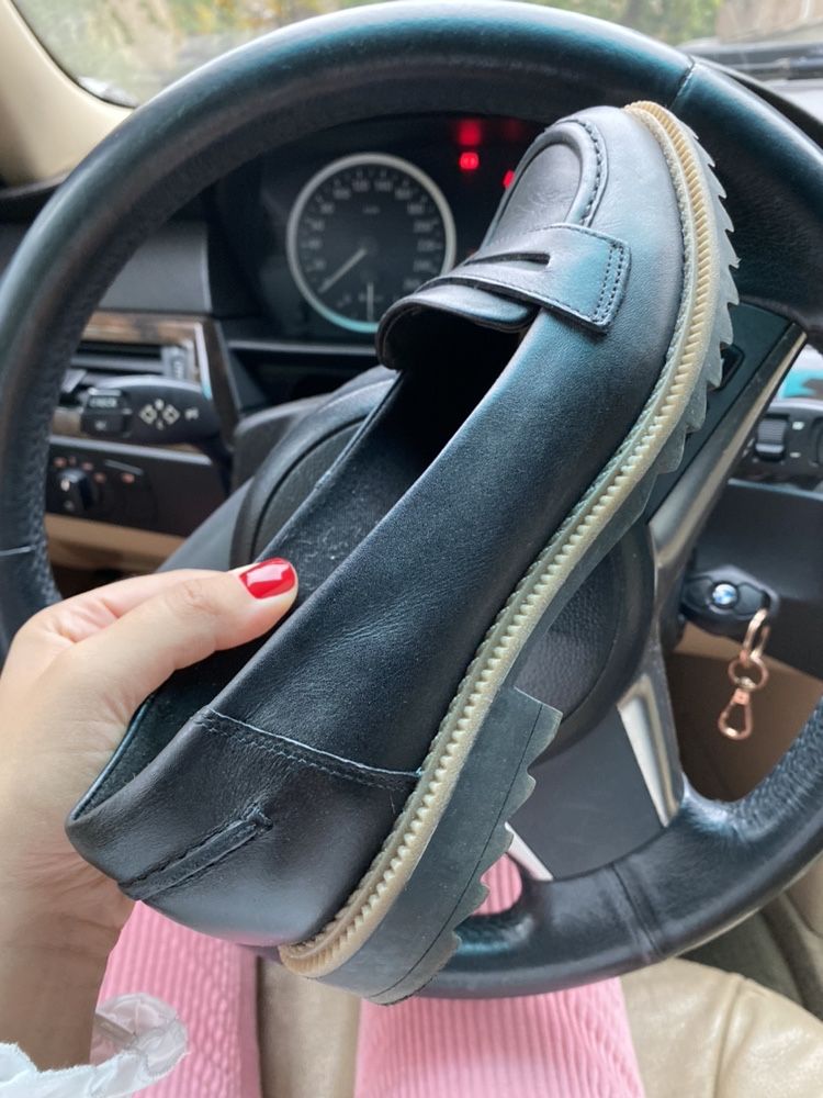 Мокасини шкіряні 37 р. Clarks