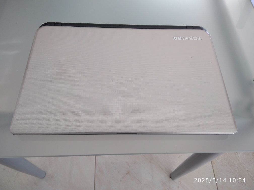 Toshiba Satélite L50-B-2GA  Core i3