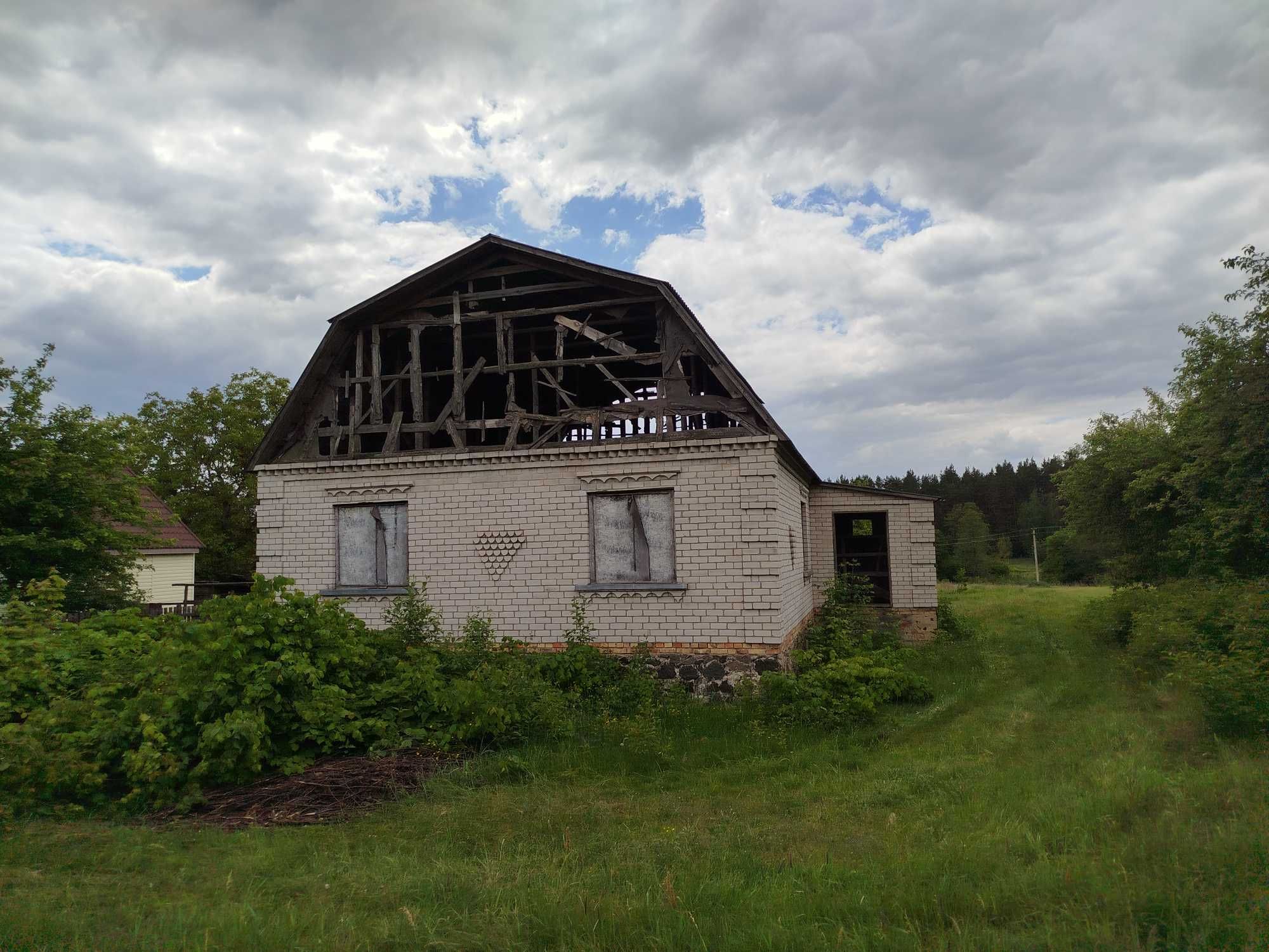 Будинок в с.Щербатівка Коростенський р., незавершений будівництвом