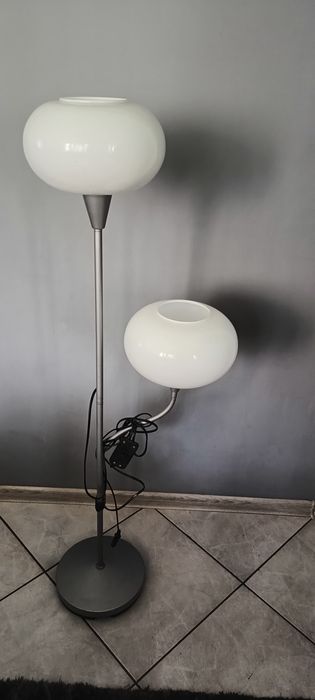 lampa  stojąca podłogowa
