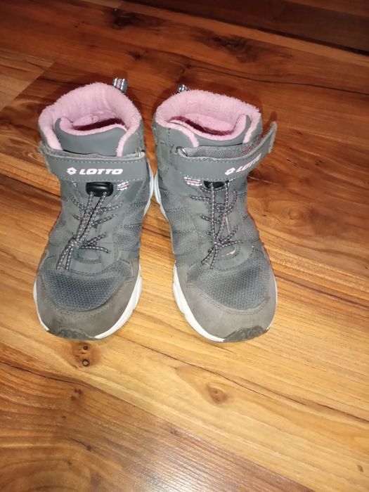 Високі кросівки кроссовки хайтопи демісезонні р.32 Lotto