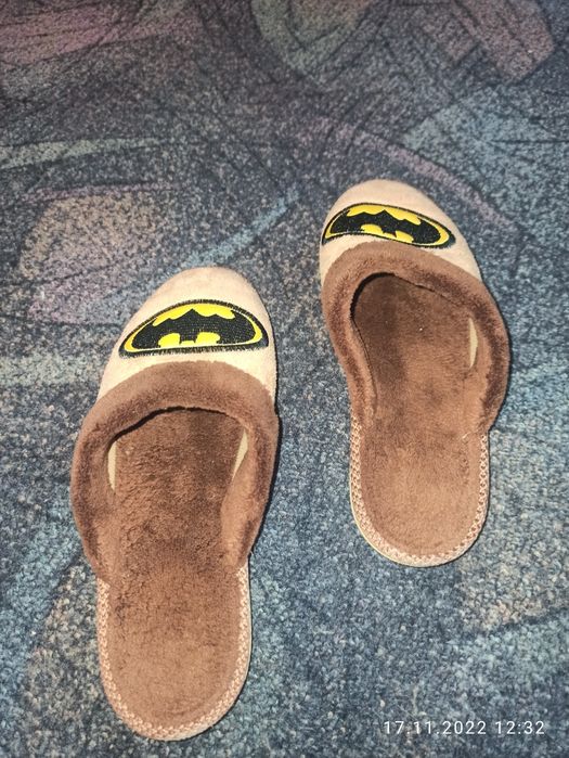 Продам новые Тёплые тапочки