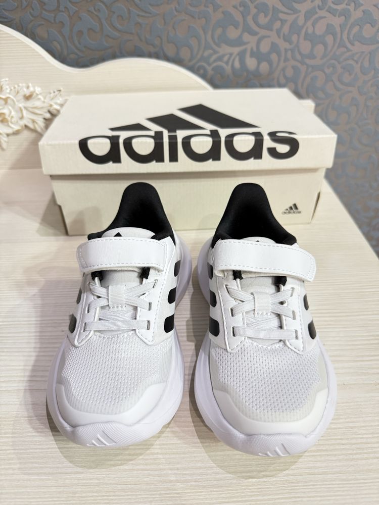 Adidas текстильні розміри 28-35