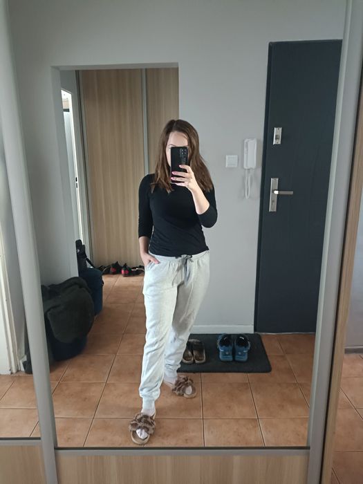 Szare, damskie spodnie, dresowe, rozmiar S / M (36/38)