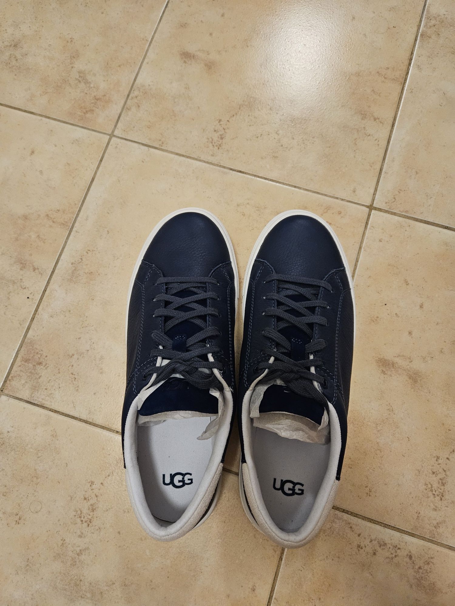 Оригінальні черевики ugg baysider low weather