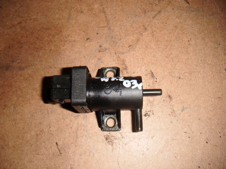 renault espace IV 2.2dci zawór podciśnienia 7700113709