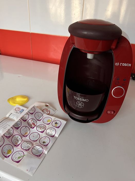 Капсульна Кавова машина bosch tassimo нового стану