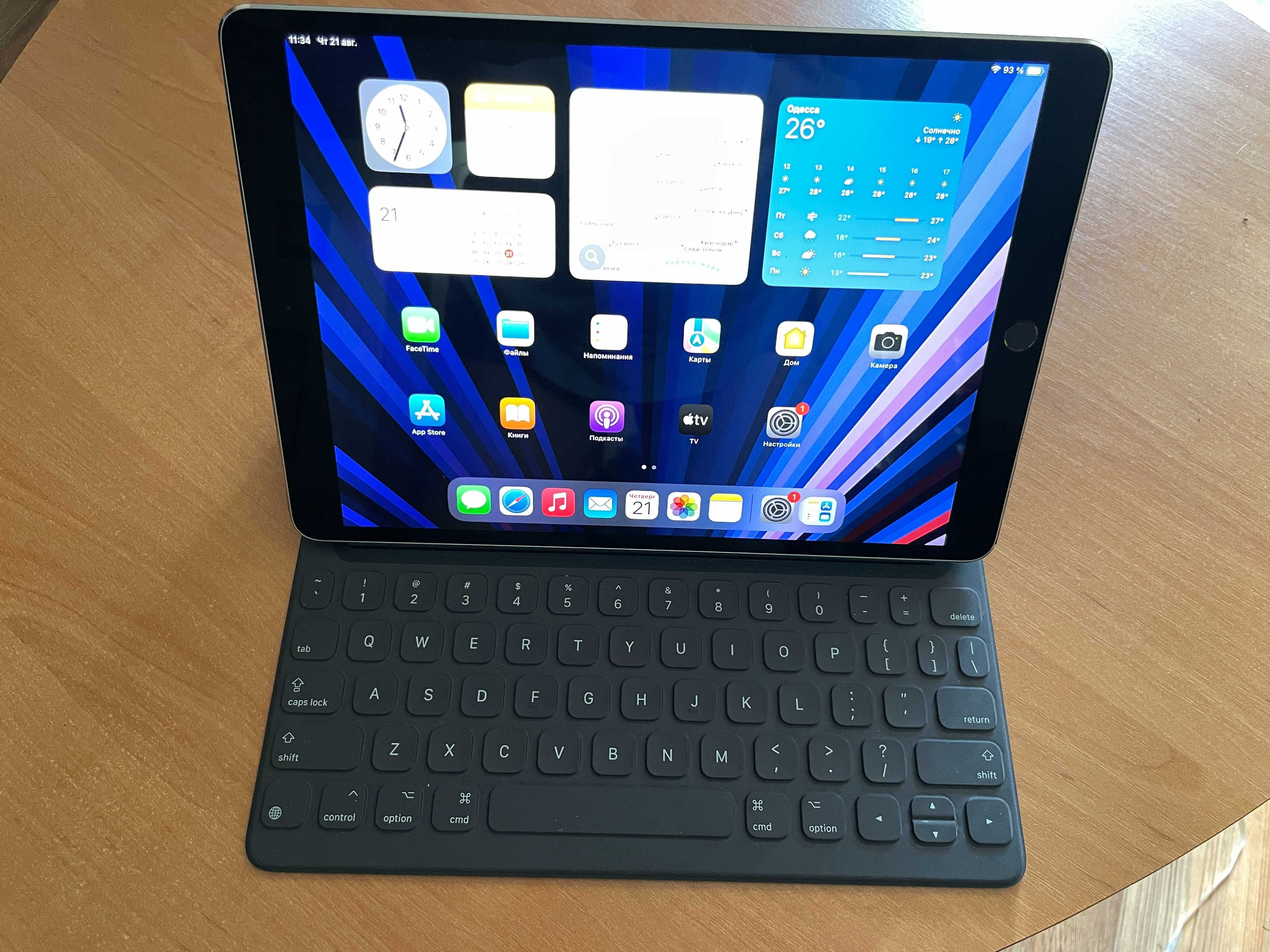 iPad Pro 10.5. 256 Gb.+ Ipad Pro Smart Keyboard