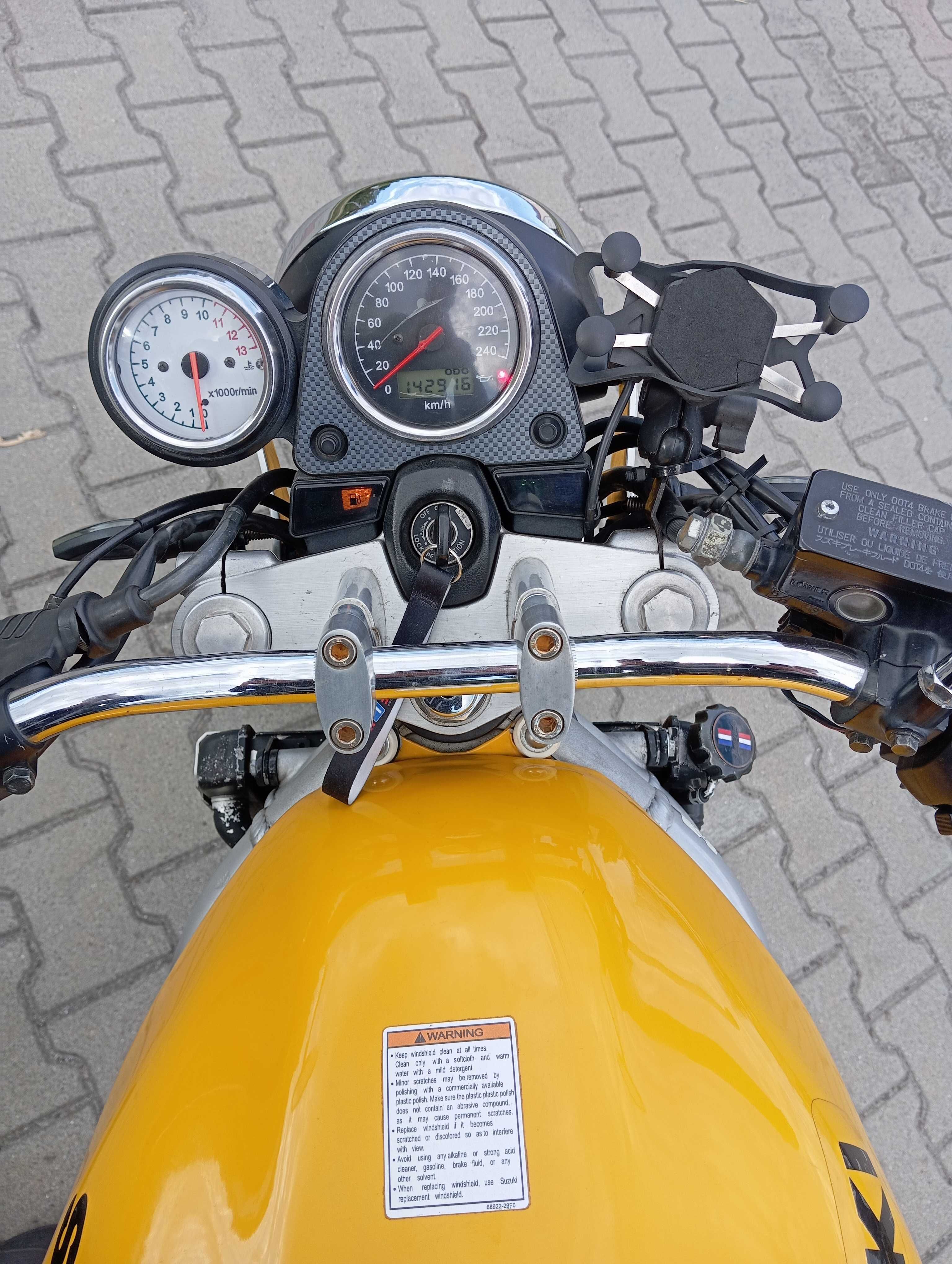 Suzuki SV 650 N doinwestowany przygotowany do sezonu