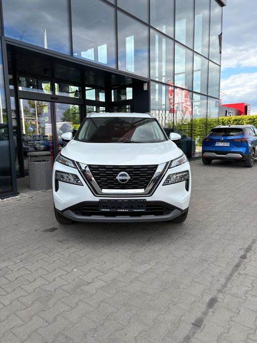 Nissan X-Trail zarejestrowane demo bez przebiegu