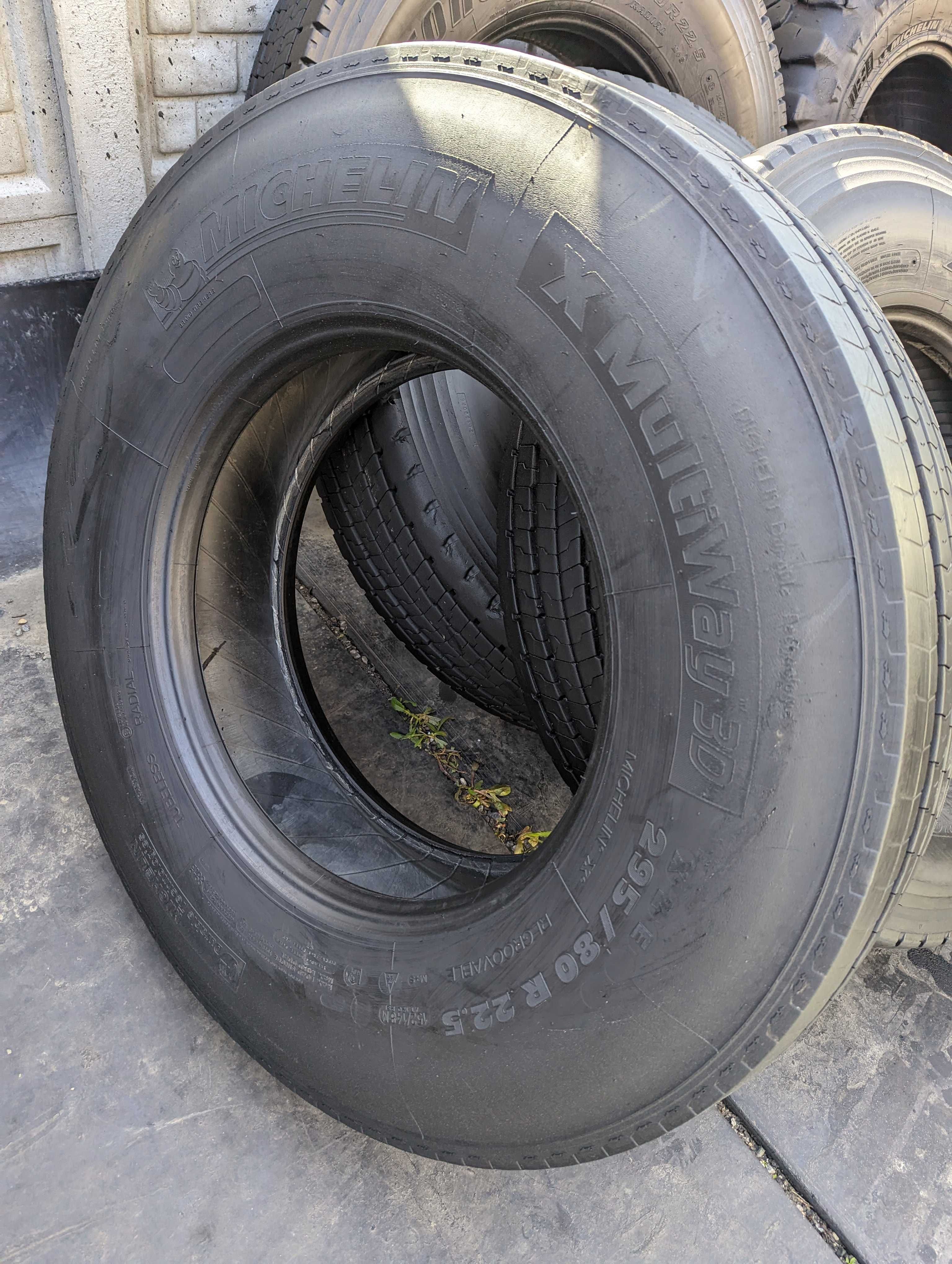 295/80R22.5 Michelin Multiway 3D XZE przód