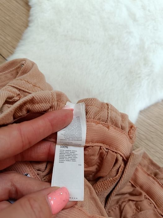 Modne szorty jeansowe paper bag Hit 122 cm Reserved