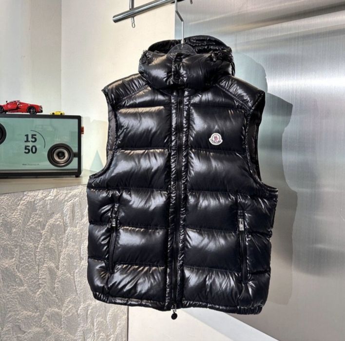 colete moncler preto