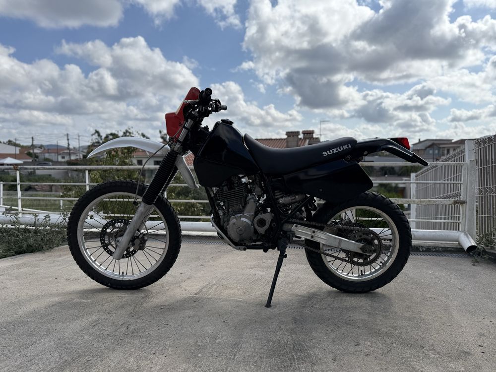 Suzuki dr 350 start eletrico