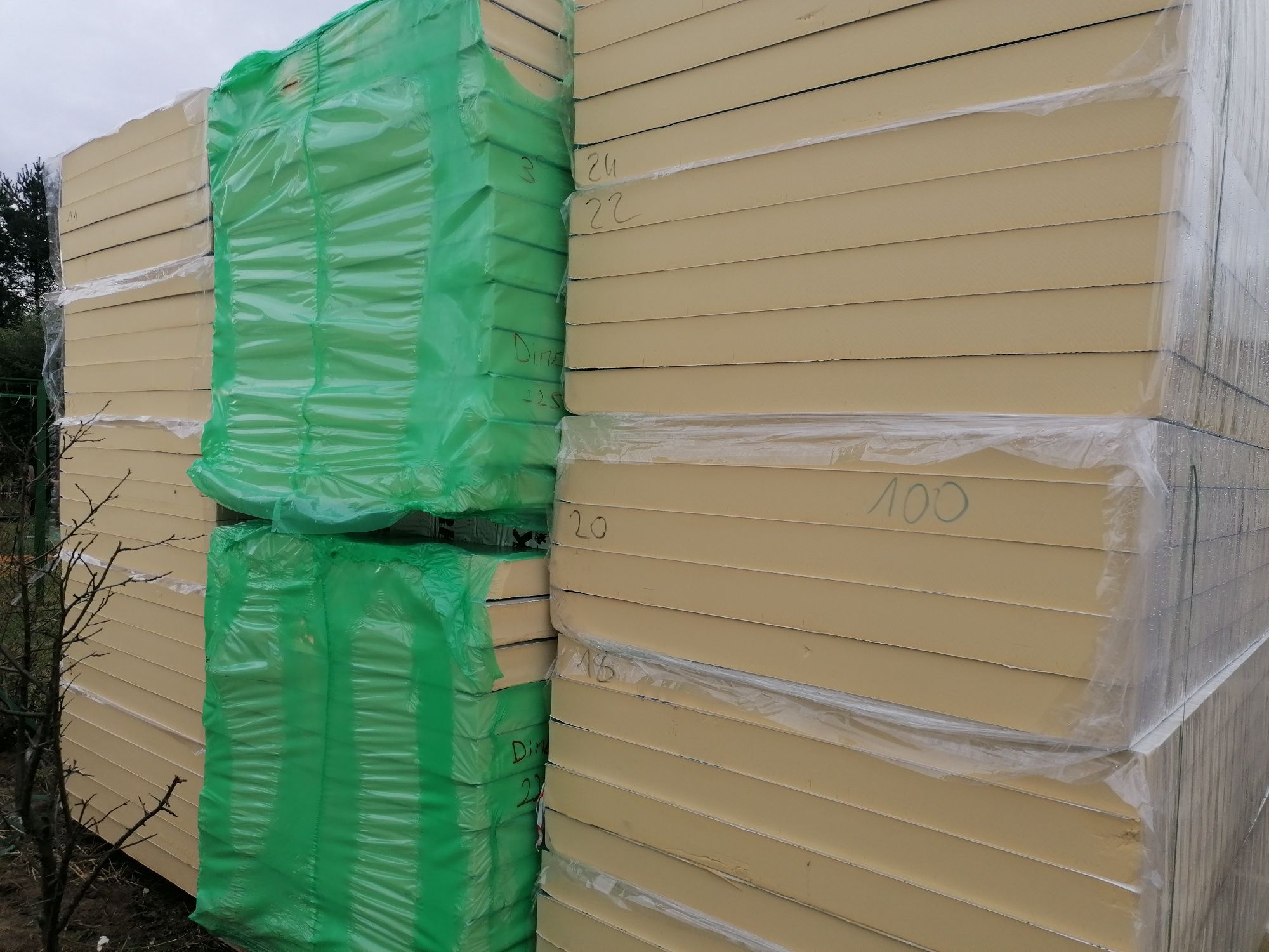 Płyta PIR 0,022 z okładzina aluminiowa dachy elewacja posadzka TANIO