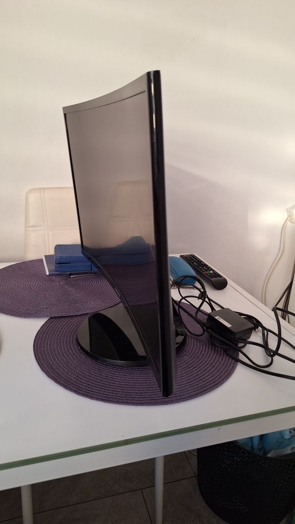 Monitor gamingowy 24"