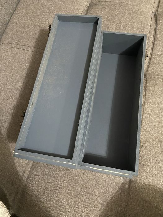 Вінтажна подарункова коробка для алкоголю