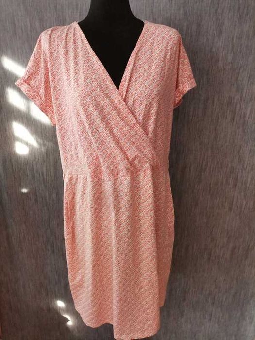 sukienka rozmiar 46 lato cena 30 zł