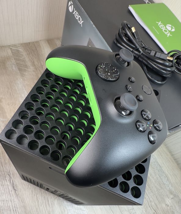 Продам Xbox Series X 2TB Galaxy Black