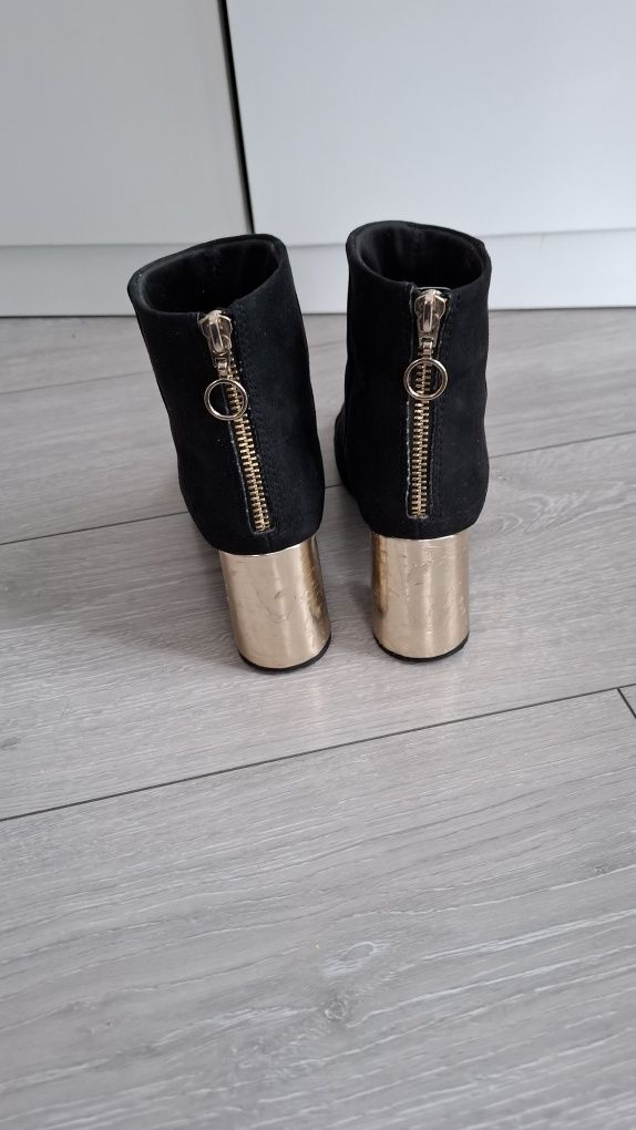 Botki Stradivarius rozm 37