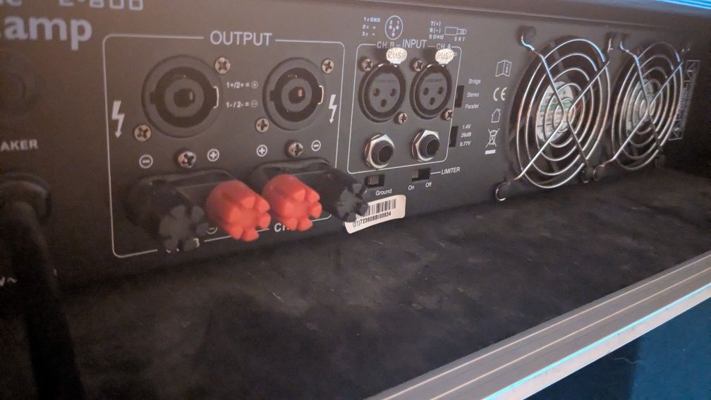 Zestaw kolumny Peavey PV115 + wzmacniacz The t.amp E-800