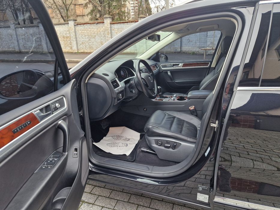 Продам Volkswagen Touareg