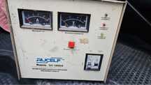 Автоматичний стабілізатор напруги rucelf SVC-5000 VA