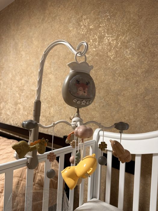 Мобіль музикальний з проектором