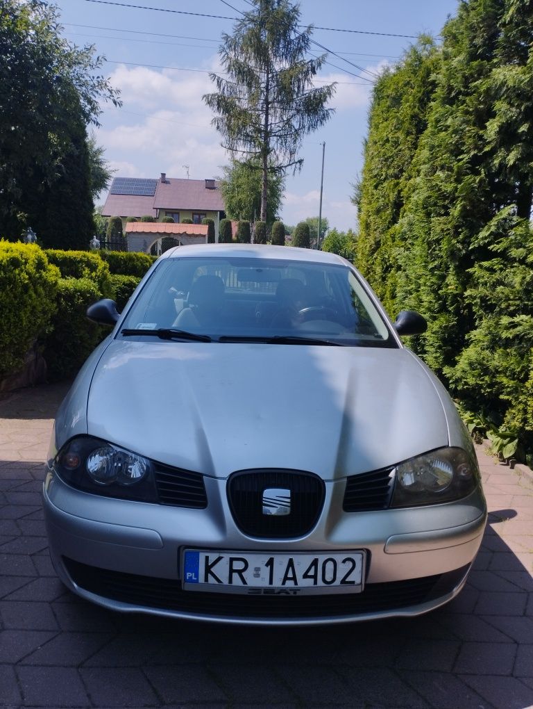 SEAT IBIZA 1.4 75 KM KLIMA Bogate wyposażenie