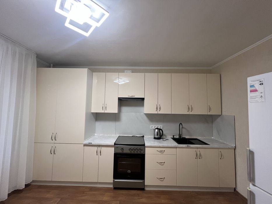 Оренда 2 кімнатної квартири на Поділлі .