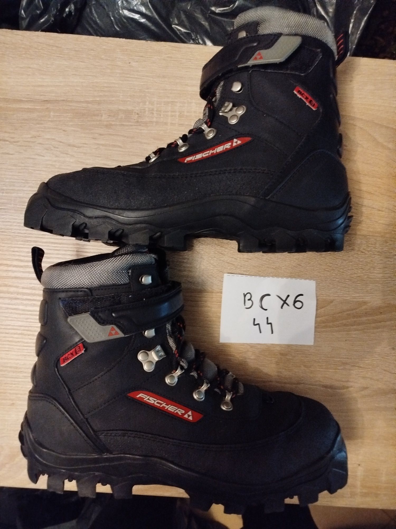 Buty do nart biegowych Fiszer  44 X6 SNS jak nowe