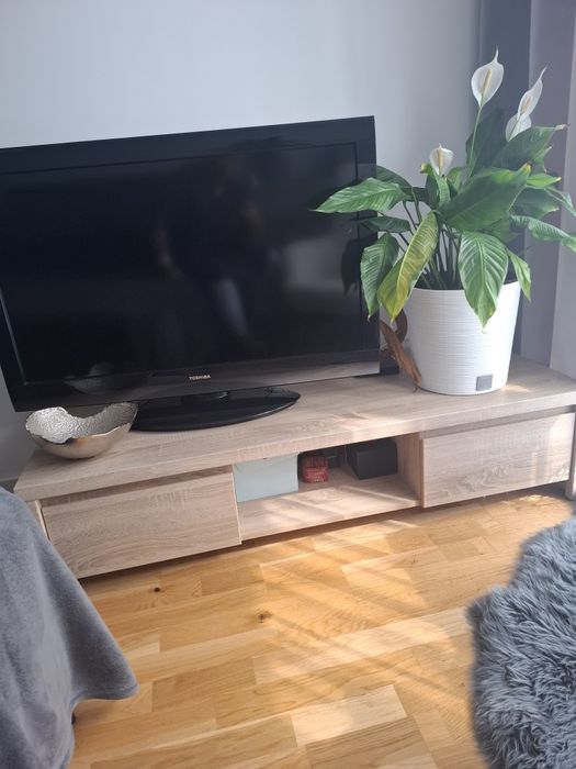 Szafka pod telewizor