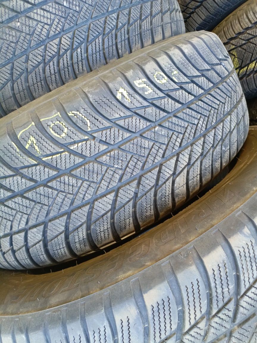 Opony zimowe 225/60/17 Bridgestone 2021r