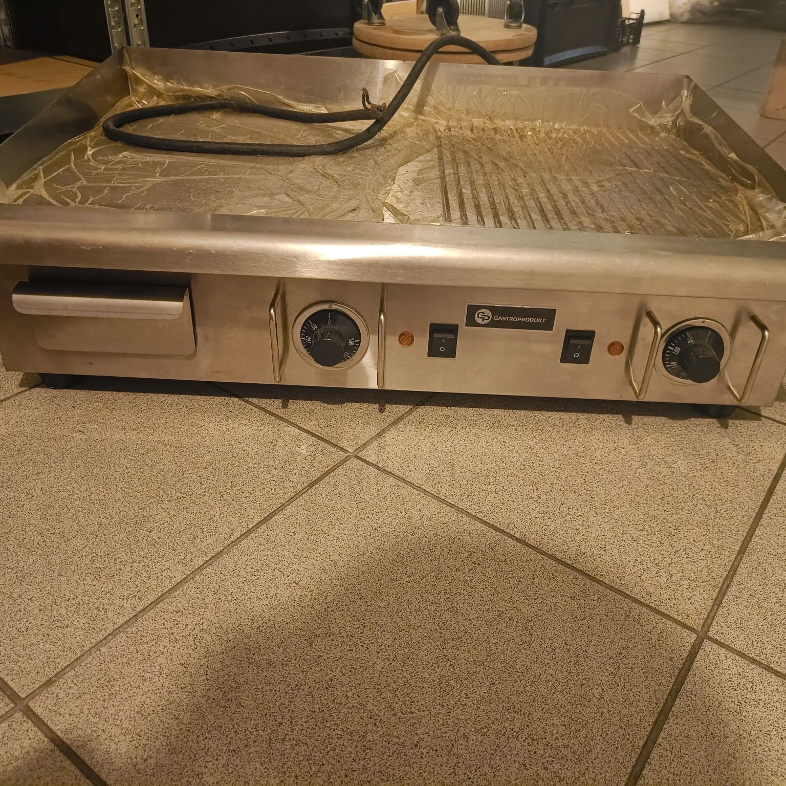Grill elektryczny