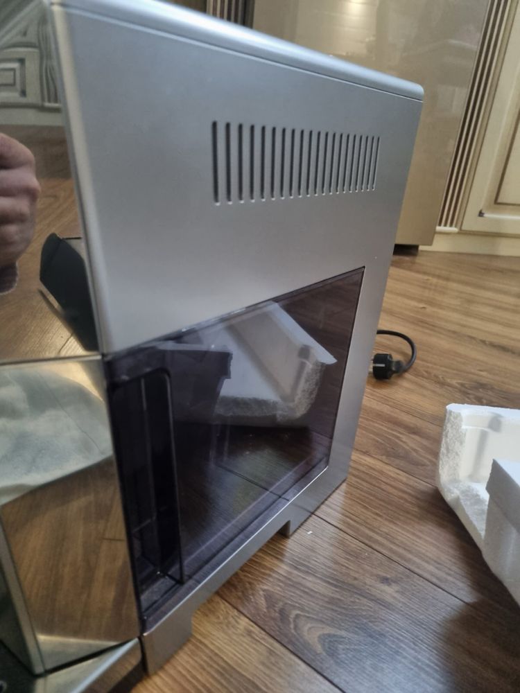 Кавоварка Delonghi PrimaDonna Class в