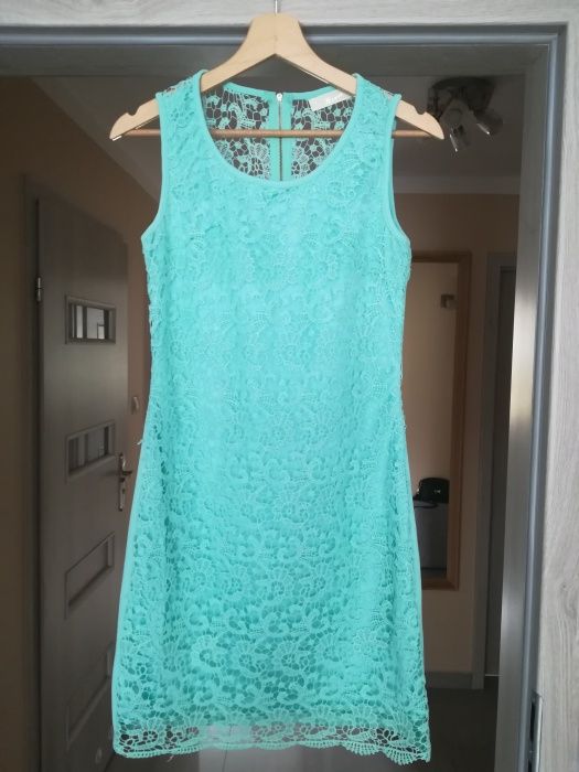 Sukienka miętowa koronka
