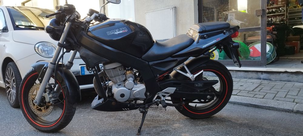 Daelim 125 POUCO USO